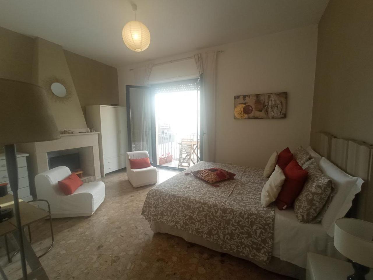 Hotel Myhouse Olbia Zewnętrze zdjęcie